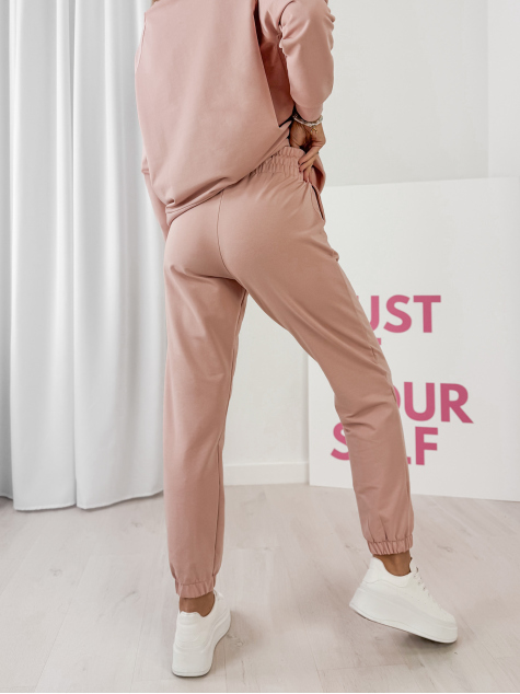 SOUPRAVA DRESS TOREVA PUDROVÁ RŮŽOVÁ