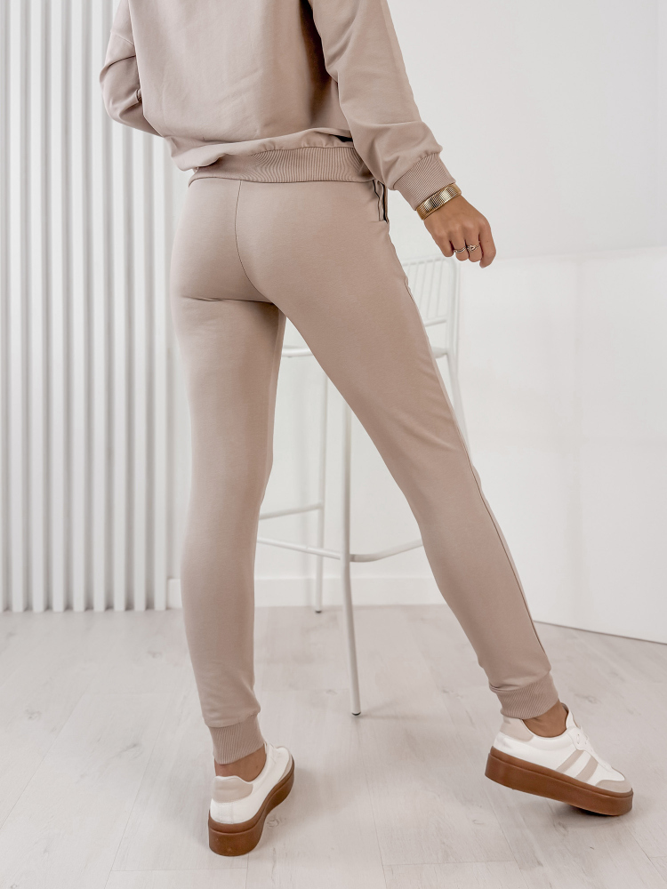 SOUPRAVA ŠATY TAMINA BÉŽOVÝ