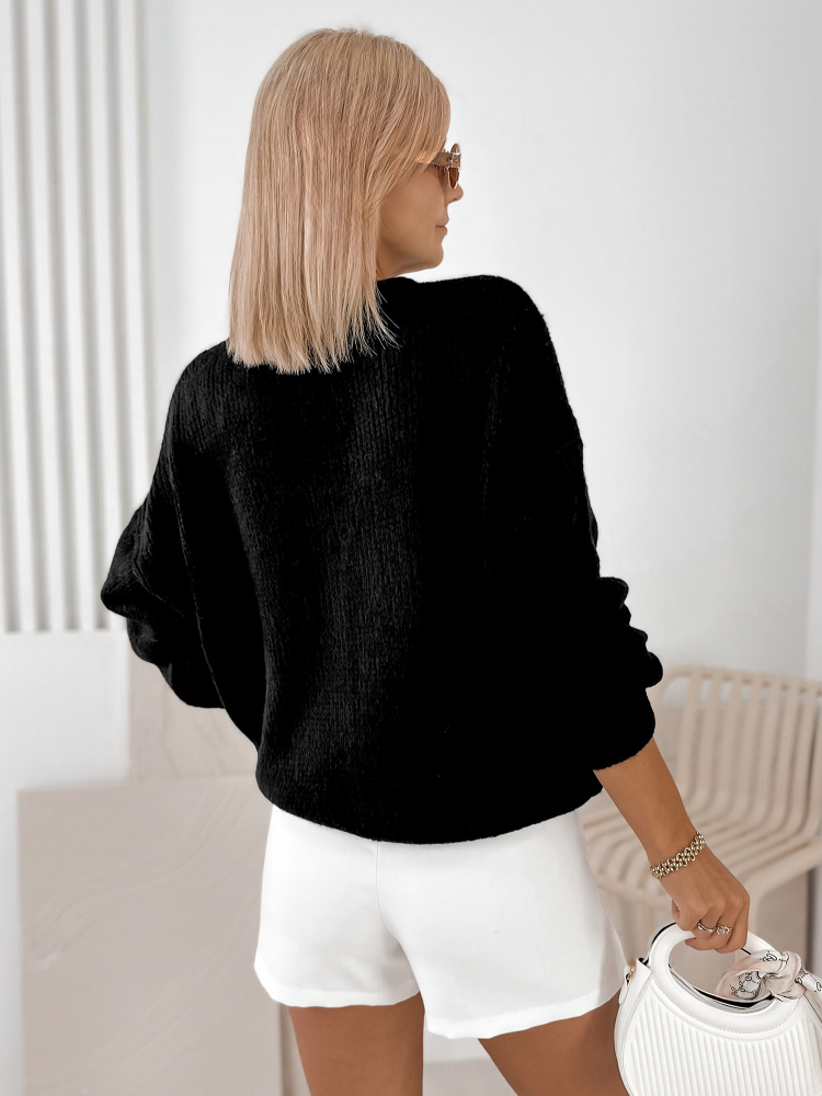 SVETR LUCIA ČERNÝ