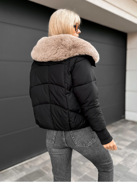 JACKE AURORA SCHWARZ