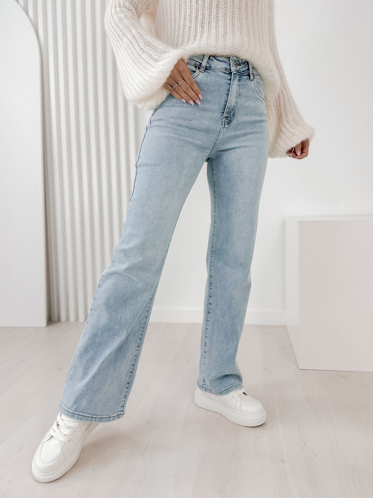 ПАНТАЛОНИ CEZANNE JEANS