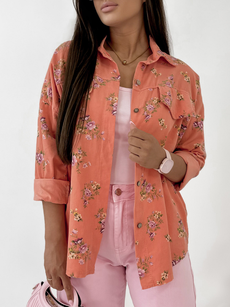 KREKLS KĀRTAS VELVETS GARDINI