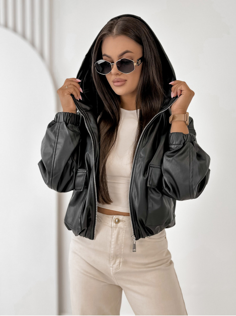 JACKE VIANNE SCHWARZ