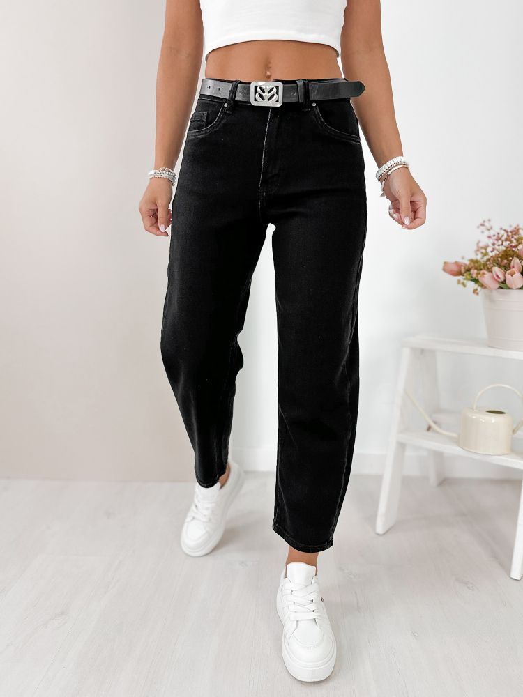 HOSE NOVELIA SCHWARZ