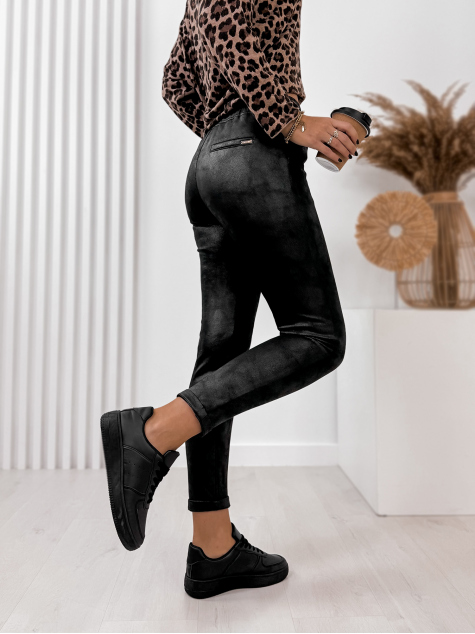 ПАНТАЛОНИ VARESKA BLACK