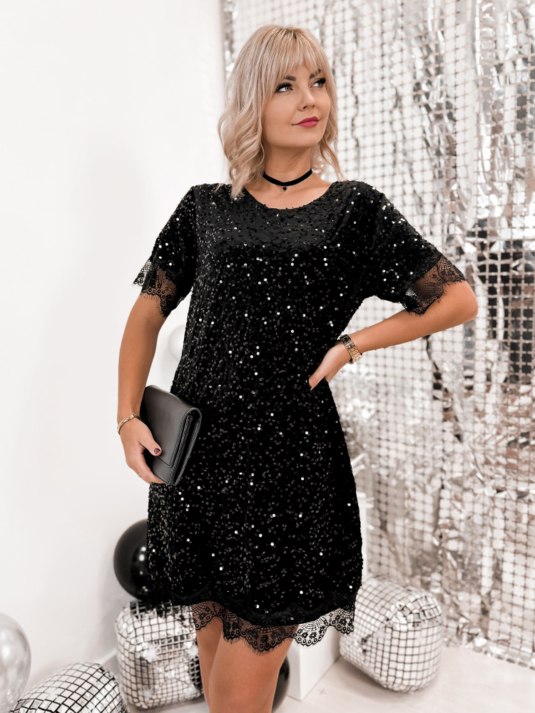 SUKNELĖ RAIPA JUODA